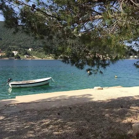 Sea La Vie Grebastica